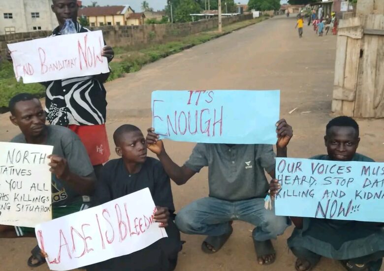 “Enough Is Enough” – Kwara Residents Protest Against Bandit Killings, Demand Urgent Action From Governor AbdulRazaq