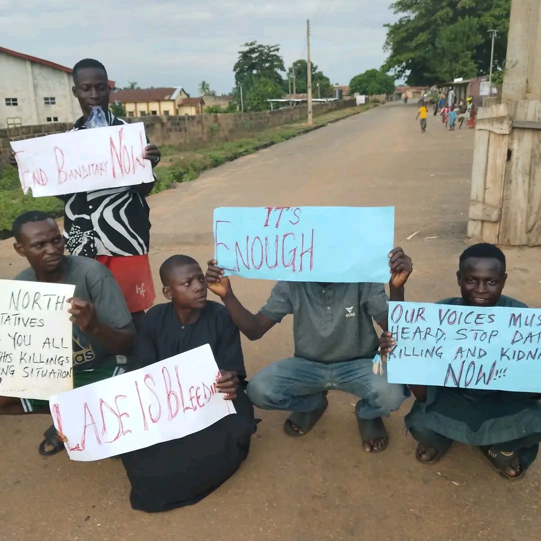 “Enough Is Enough” – Kwara Residents Protest Against Bandit Killings, Demand Urgent Action From Governor AbdulRazaq