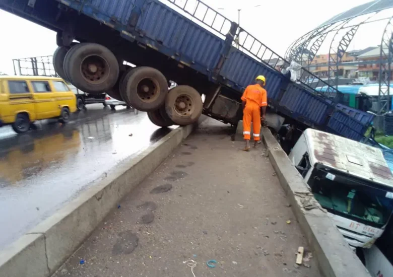 One dead as trucks collide on important Lagos bridge