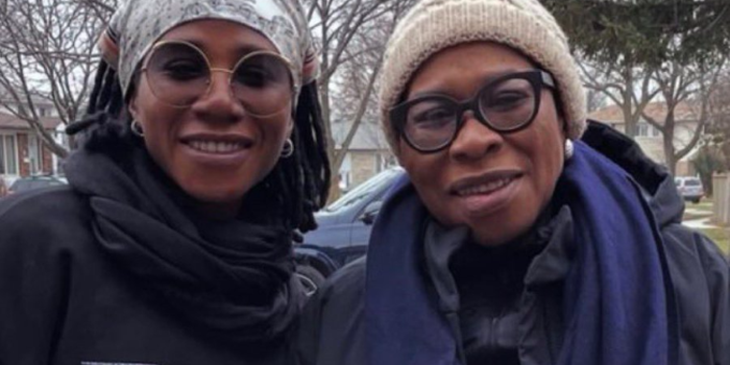 Singer Asa Announces Mother’s Death 