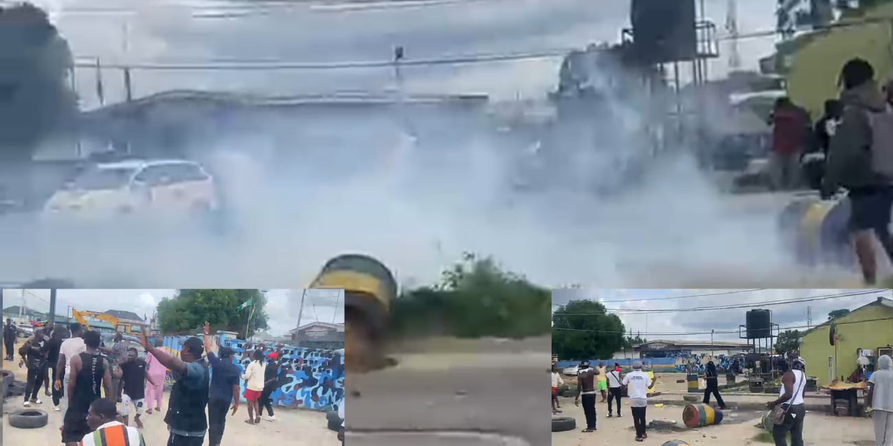 Chaos At Ekpan Police Station As ‘Sponsored Thugs’ Attack #JusticeForMene Protesters, Police Fire Teargas